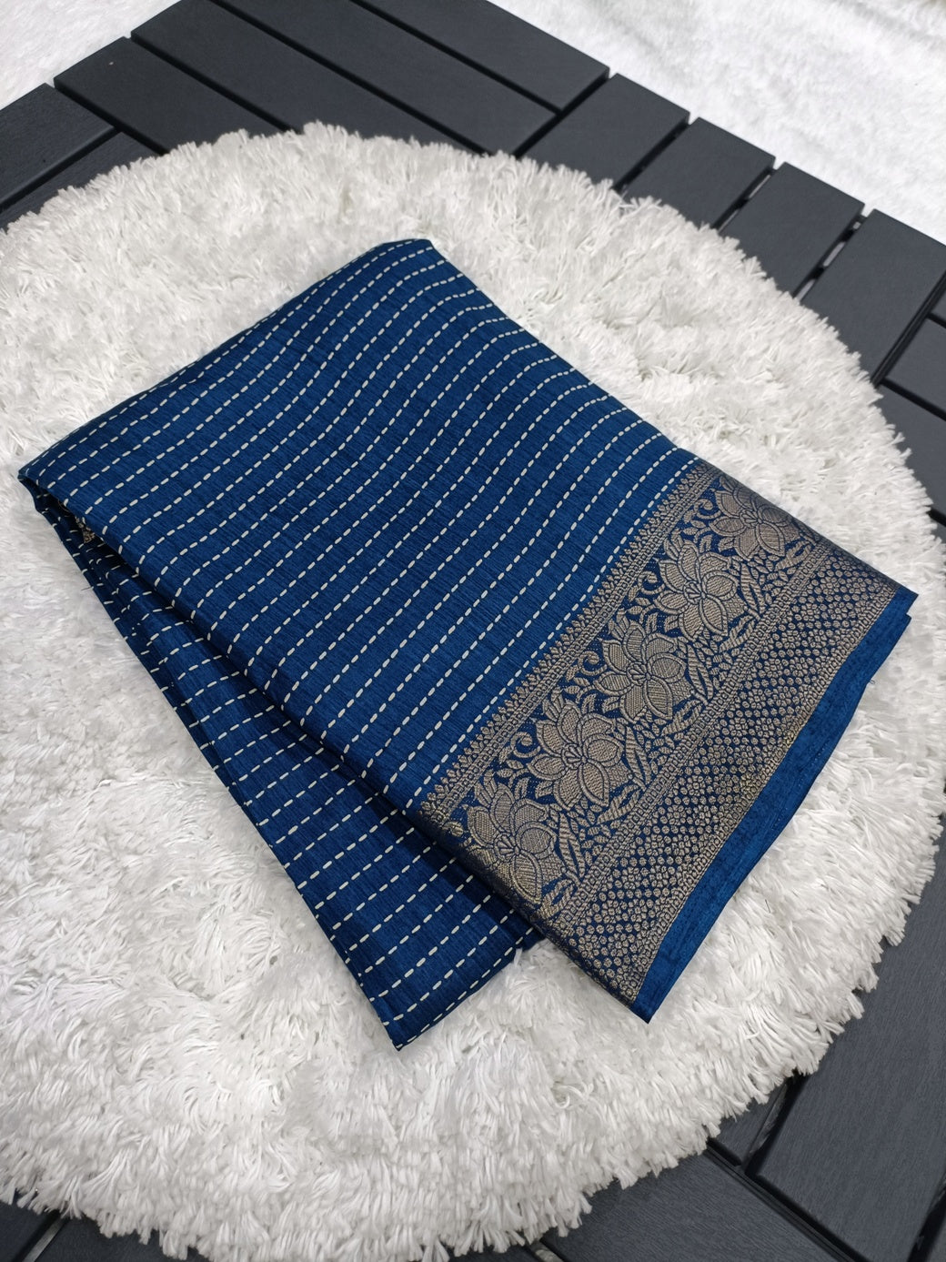 Ruhabs Festive wear Premium Dola Silk saree with blouse piece