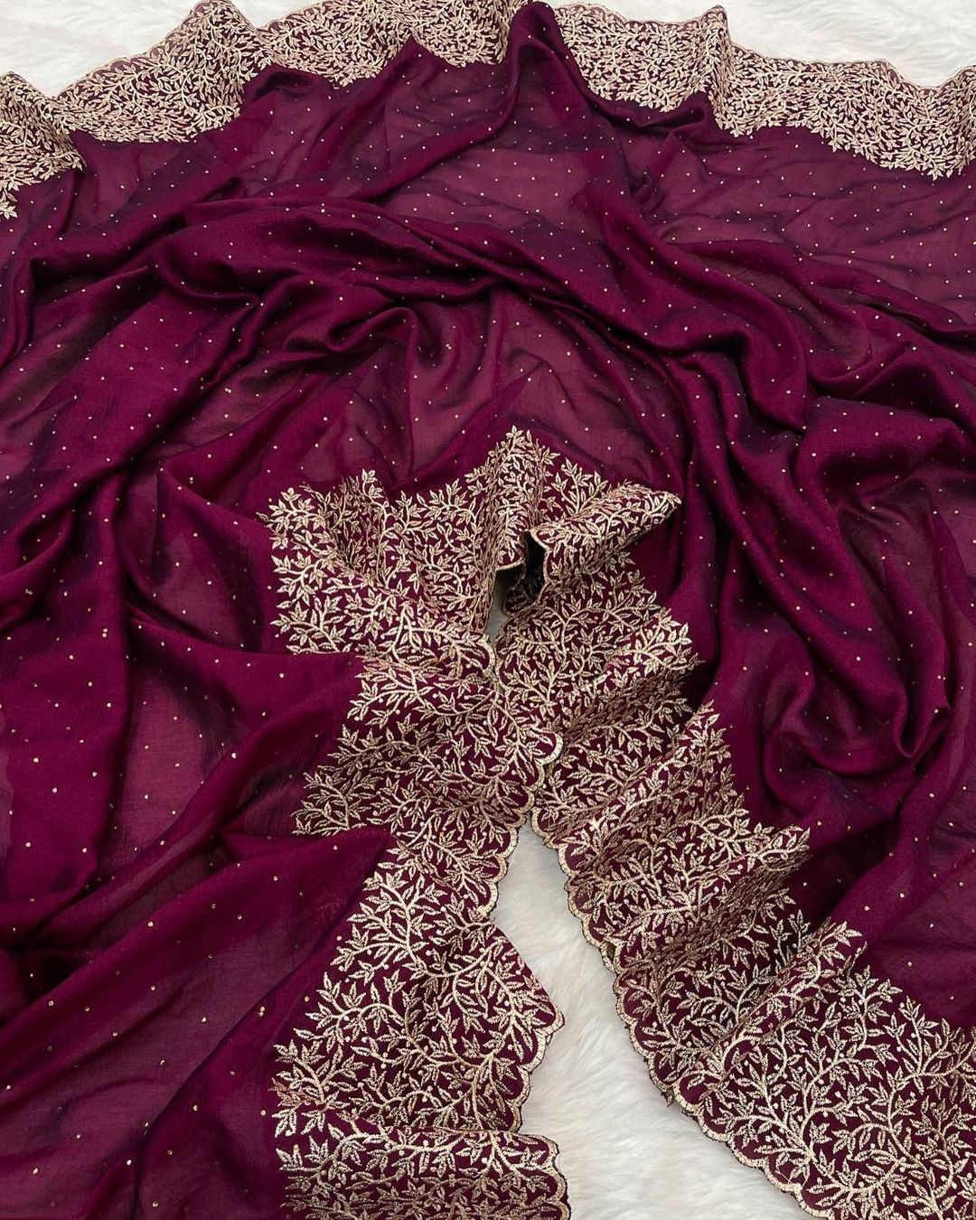 Ruhabs Fastive Wear Cut Work Embroidered Blooming Vichitra Silk Saree Embellished With Stone